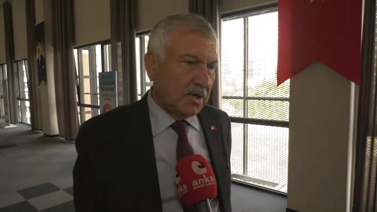 CHP\'li Belediye Başkanları, Ankara\'da… Zeydan Karalar: "Burası Çankaya, 14 Mayıs\'ta, 15 Mayıs\'ta Bir Kez Daha Ziyaret Edeceğiz Buraları"