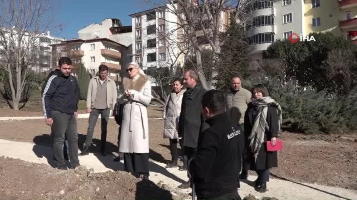 Bilecik Belediye Başkan Vekili Melek Mızrak Subaşı, yapımı devam eden Uğur Mumcu Parkı\'ndaki çalışmaları inceledi
