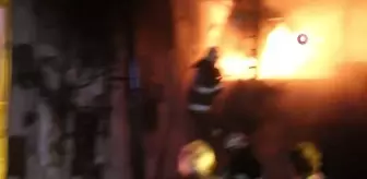 Eskişehir'deki yangın: 2 dükkan kullanılamaz hale geldi