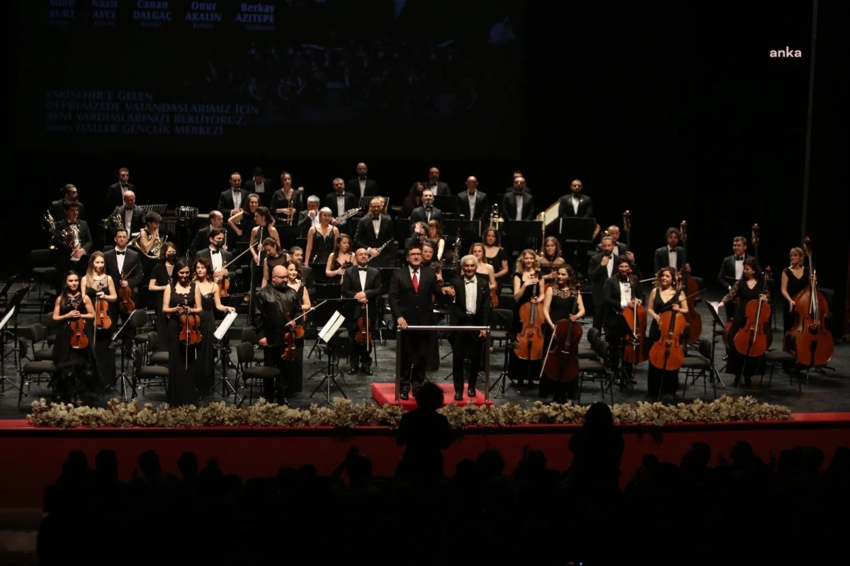 Eskişehir Büyükşehir Belediyesi Senfoni Orkestrası\'ndan Depremzedelere Yardım Konseri