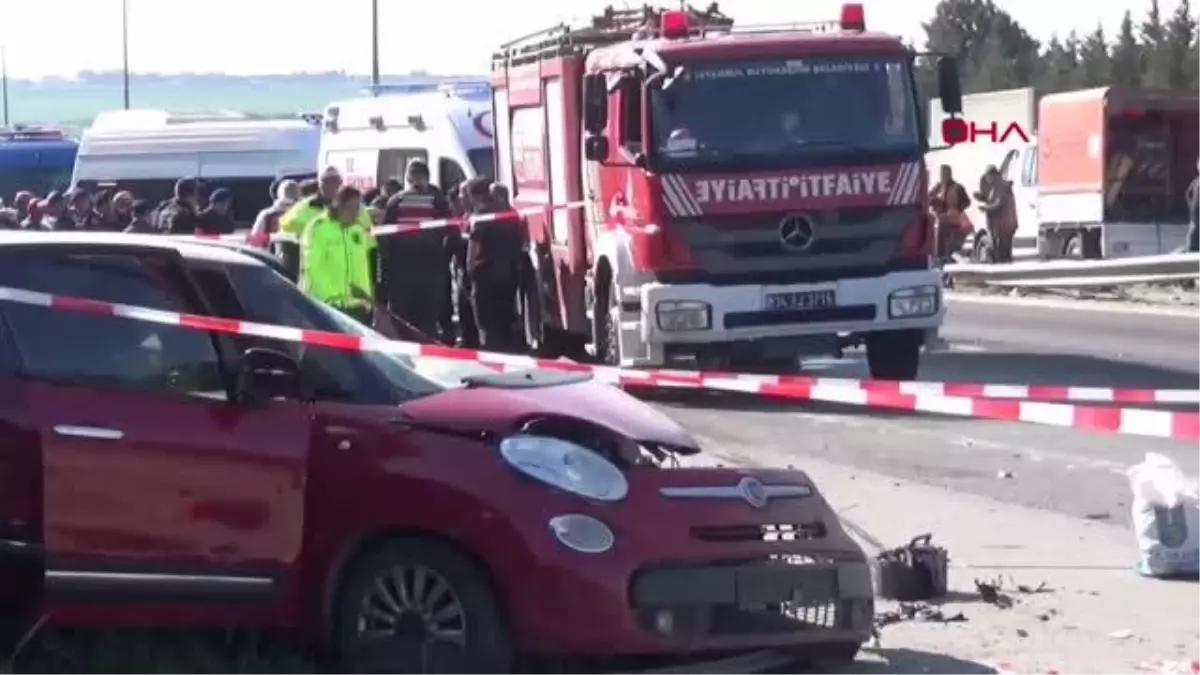 İSTANBUL-TEM SİLİVRİ\'DE KAZA 6 ÖLÜ, 3 YARALI aktüel