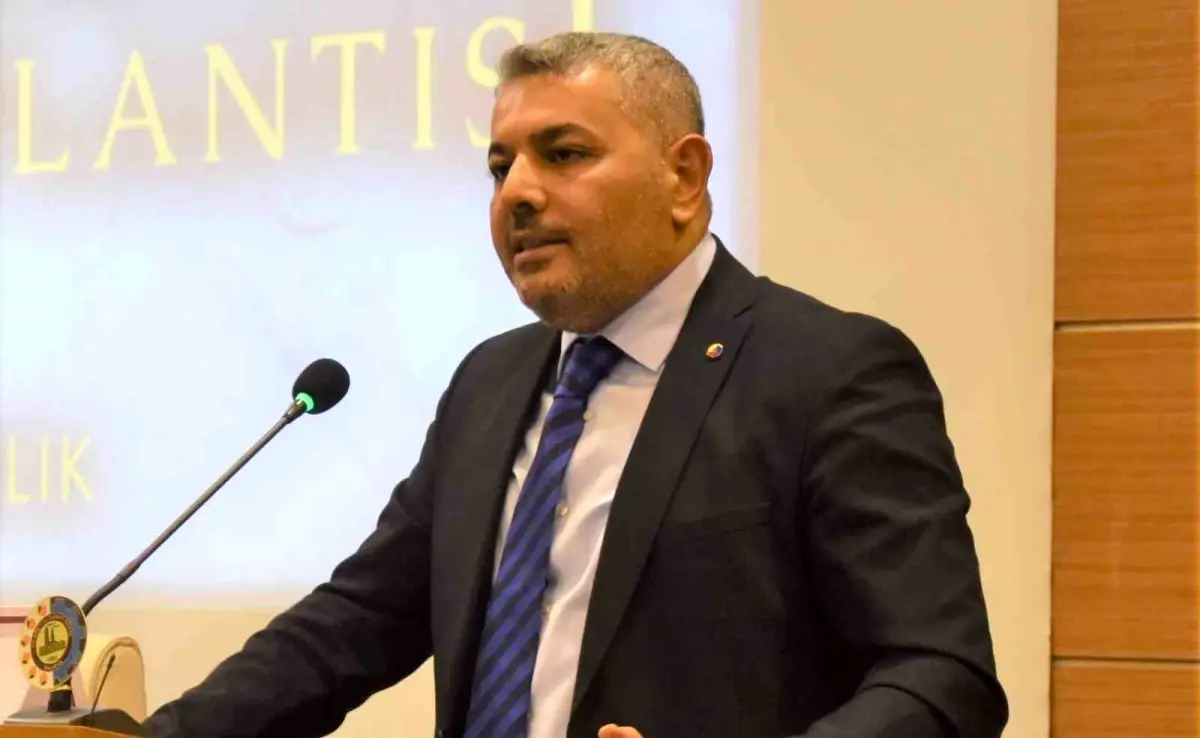 Başkan Sadıkoğlu: "Kredi ödemeleri en az 1 yıl ötelenmeli"