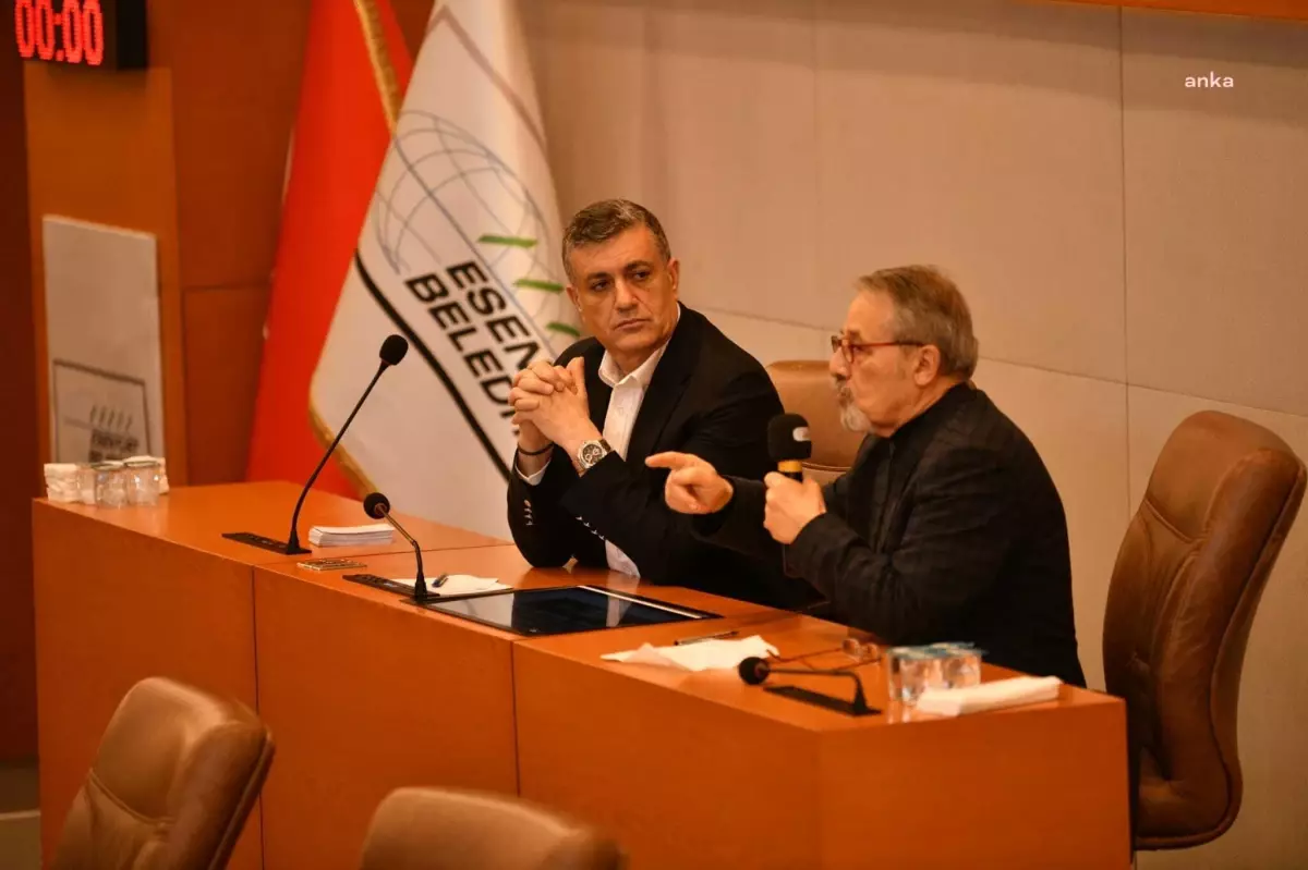 Esenyurt\'ta Deprem Çalıştayının İlk Topla?Ntısı Yapıldı