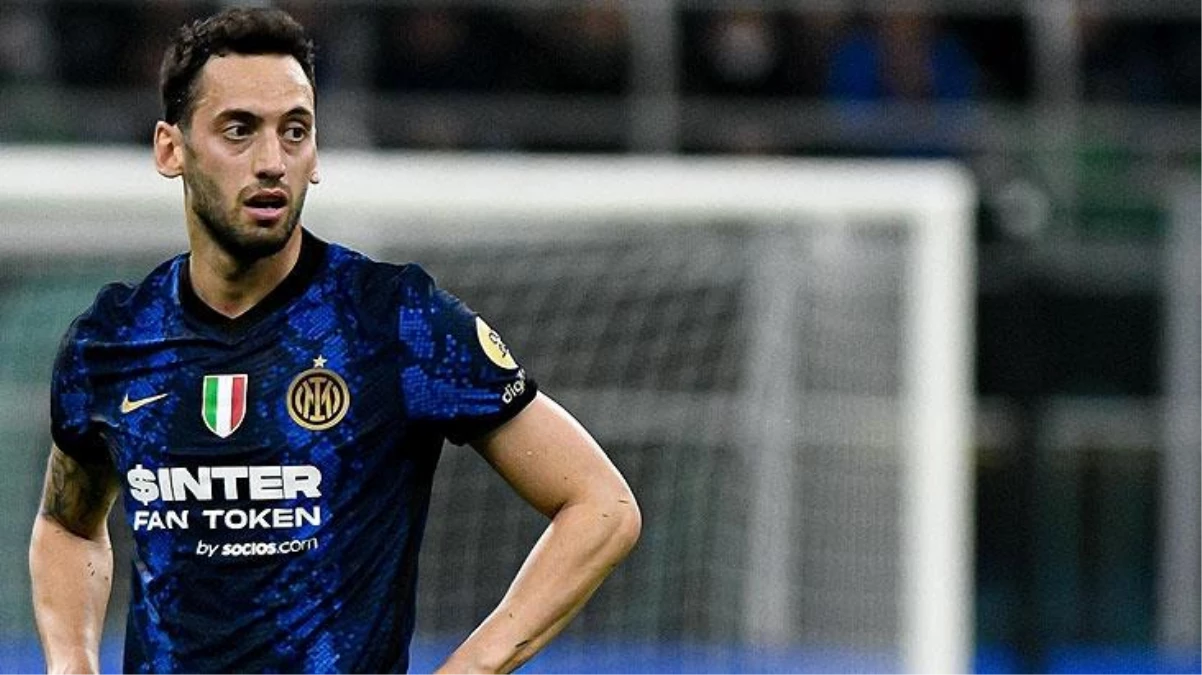 Hakan Çalhanoğlu ile Inter anlaşmaya vardı! Sözleşme 2027 yılına kadar uzatıldı