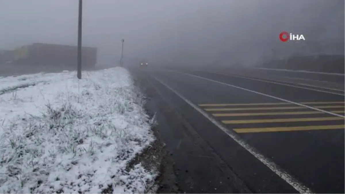 Bolu Dağı\'nda kar yağışı etkili oluyor