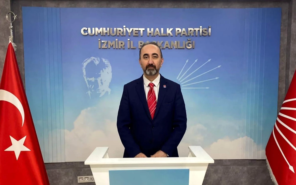 CHP İzmir\'de yönetim toplandı
