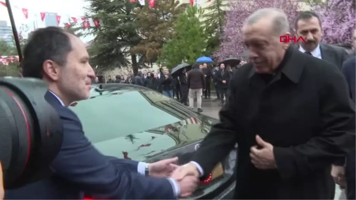 Cumhurbaşkanı Erdoğan, Fatih Erbakan\'ı ziyaret etti