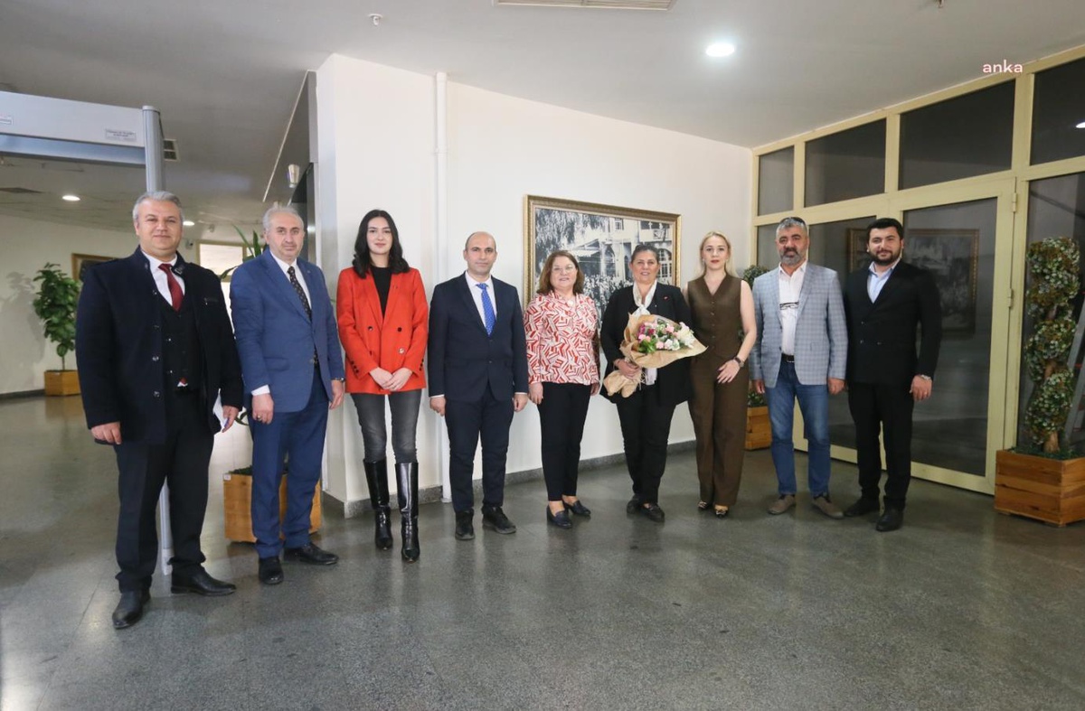 Ege Bölgesi Sivas ve Erzincan Dernekleri Federasyonu\'ndan Aydın Büyükşehir Belediye Başkanı Çerçioğlu\'na Ziyaret
