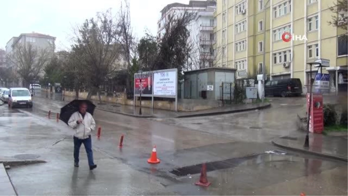Kırıkkale\'de Mart karı sabah saatlerinden itibaren yağmaya başladı