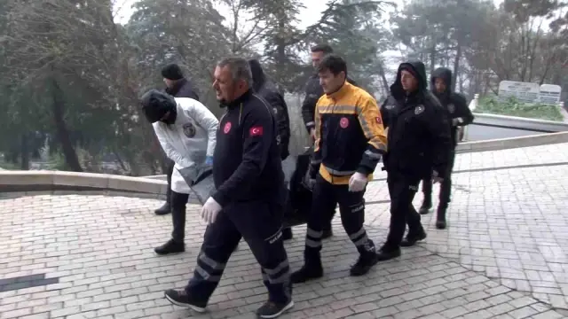 Ümraniye'de mezarlıkta cesedi bulunan kişinin kimliği belirlendi