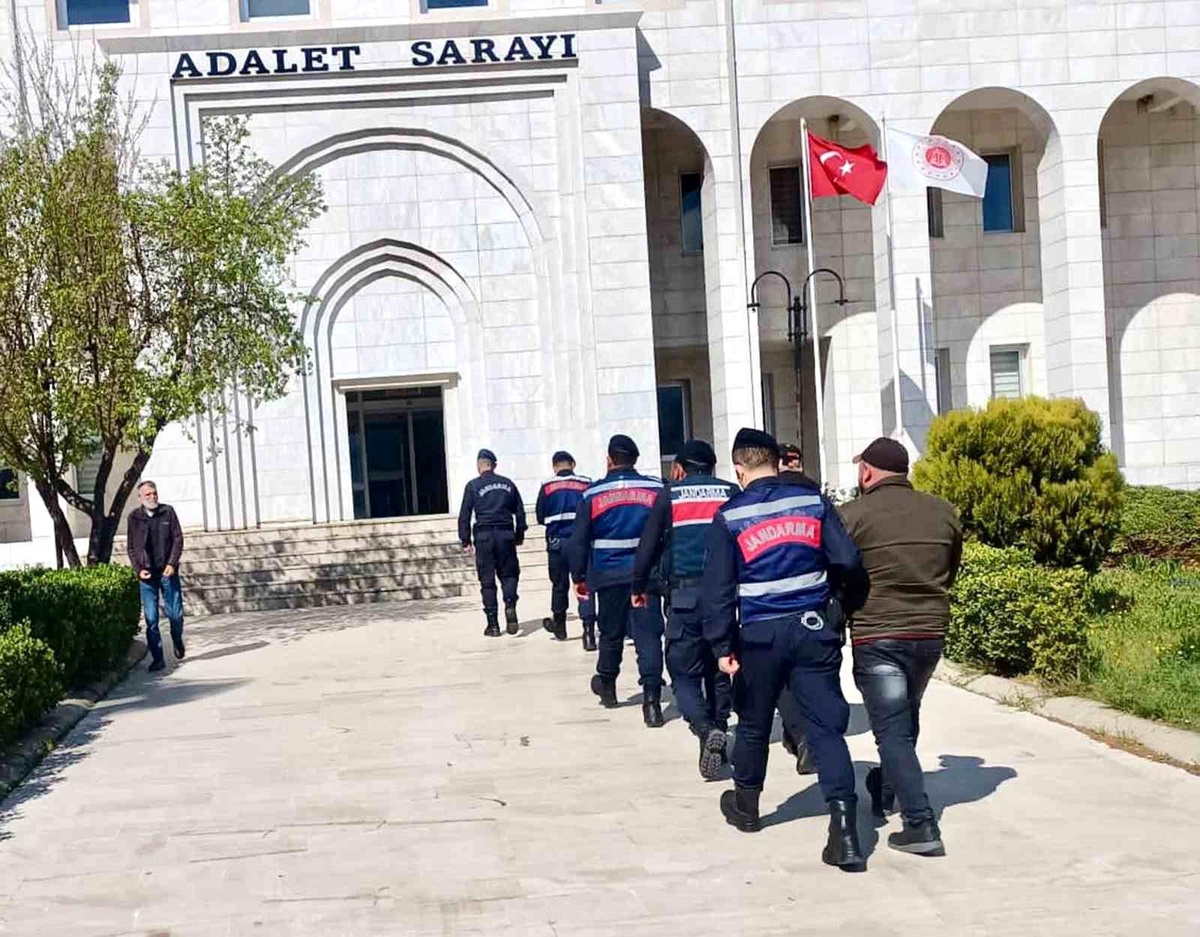 JASAT\'ın \'Huzur ve Güven\' uygulamasında 10 tutuklama