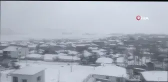 Karlıova Martın son günlerinde beyaza büründü