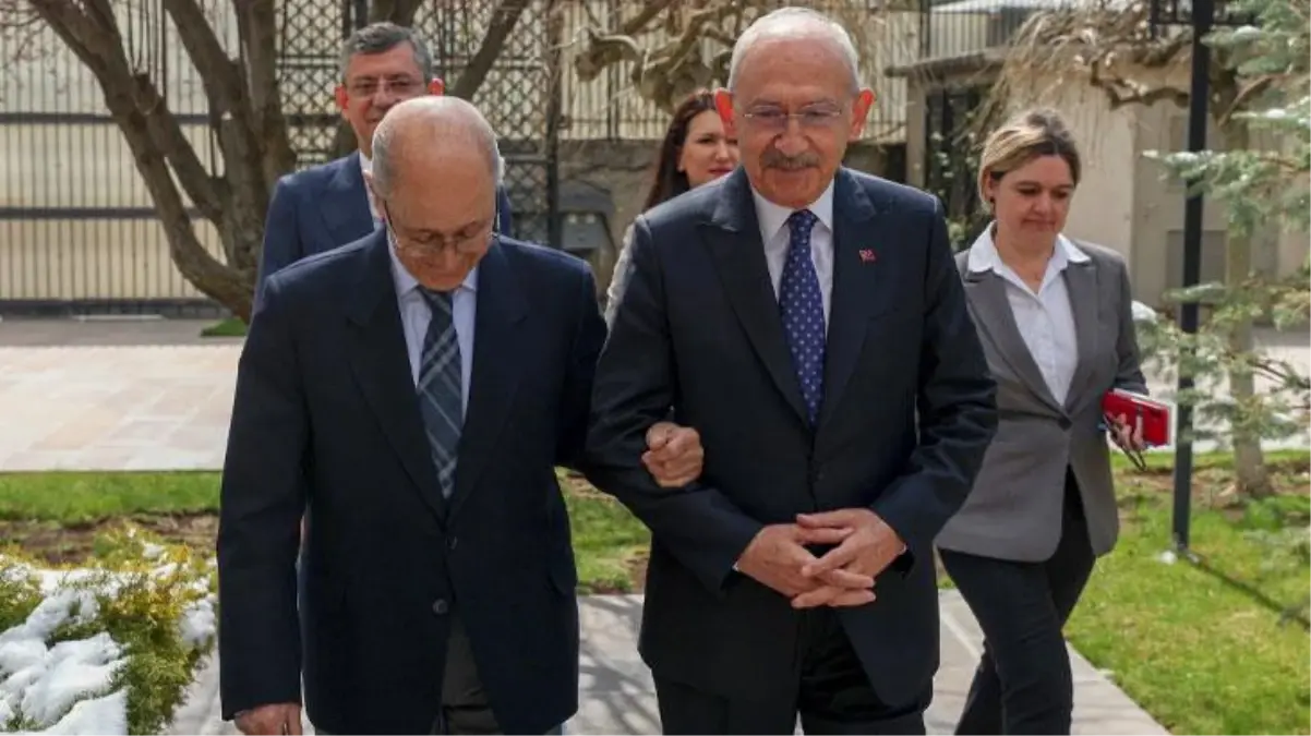 CHP lideri Kemal Kılıçdaroğlu, 10. Cumhurbaşkanı Ahmet Necdet Sezer ile bir araya geldi