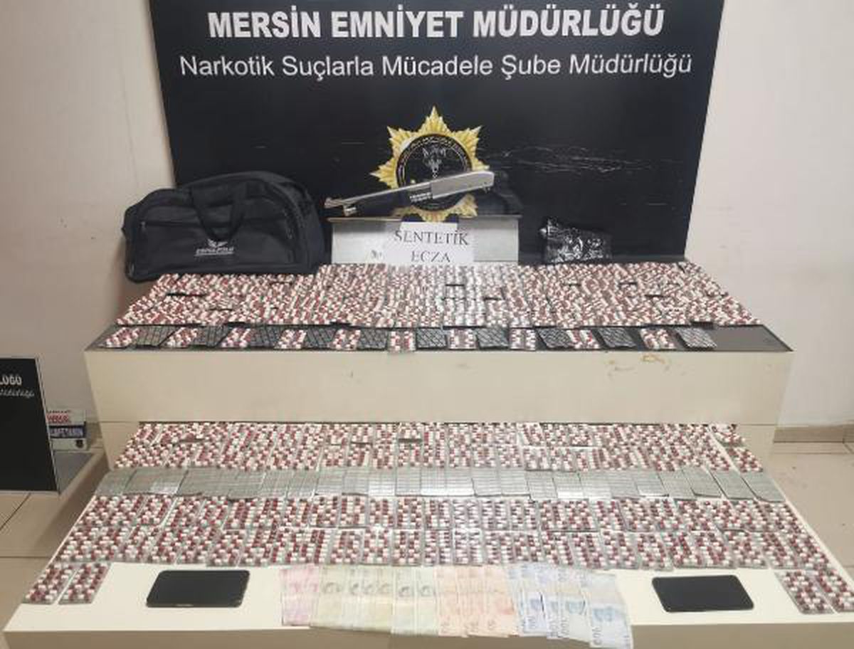 Mersin\'de 4 bin sentetik hap ele geçirildi