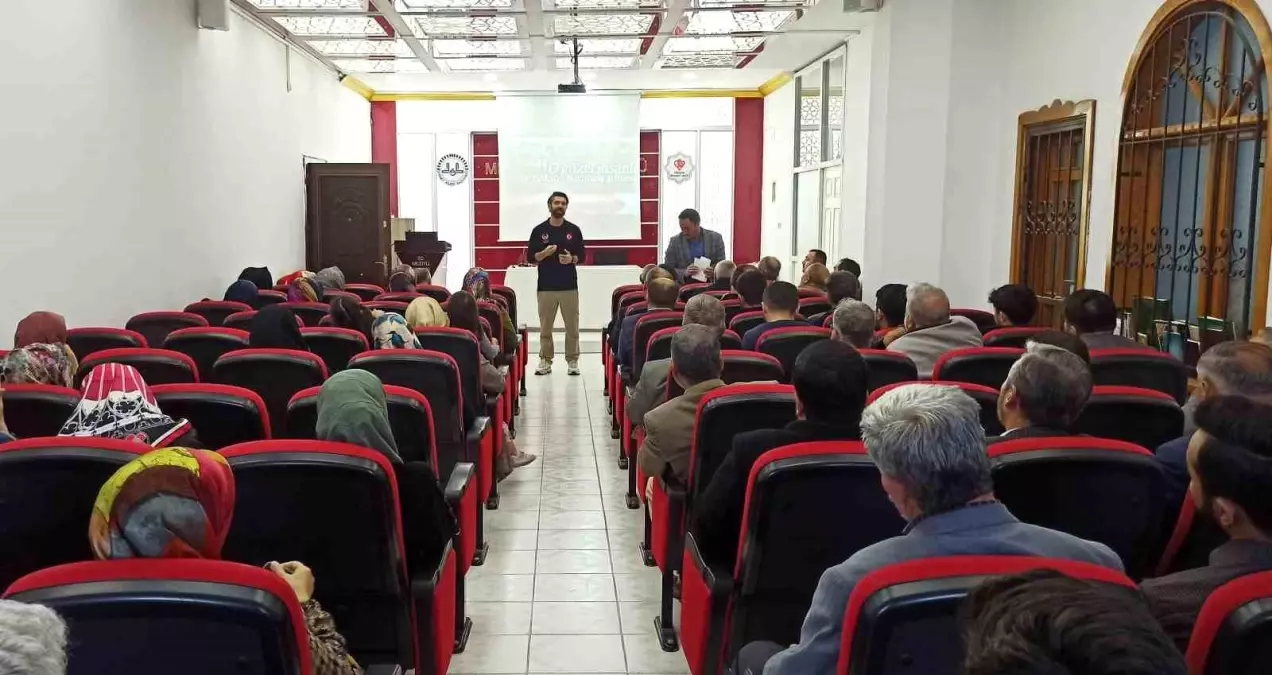 Müftülük personeli \'terör\' konusunda bilgilendirildi