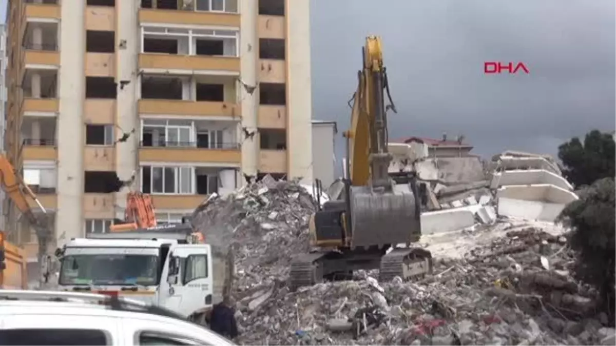 Osmaniye\'de acil yıkılacak olan 500 binadan 443\'ünün yıkımı tamamlandı