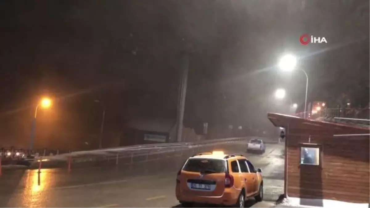 Palandöken\'de kar ve tipi etkili oldu