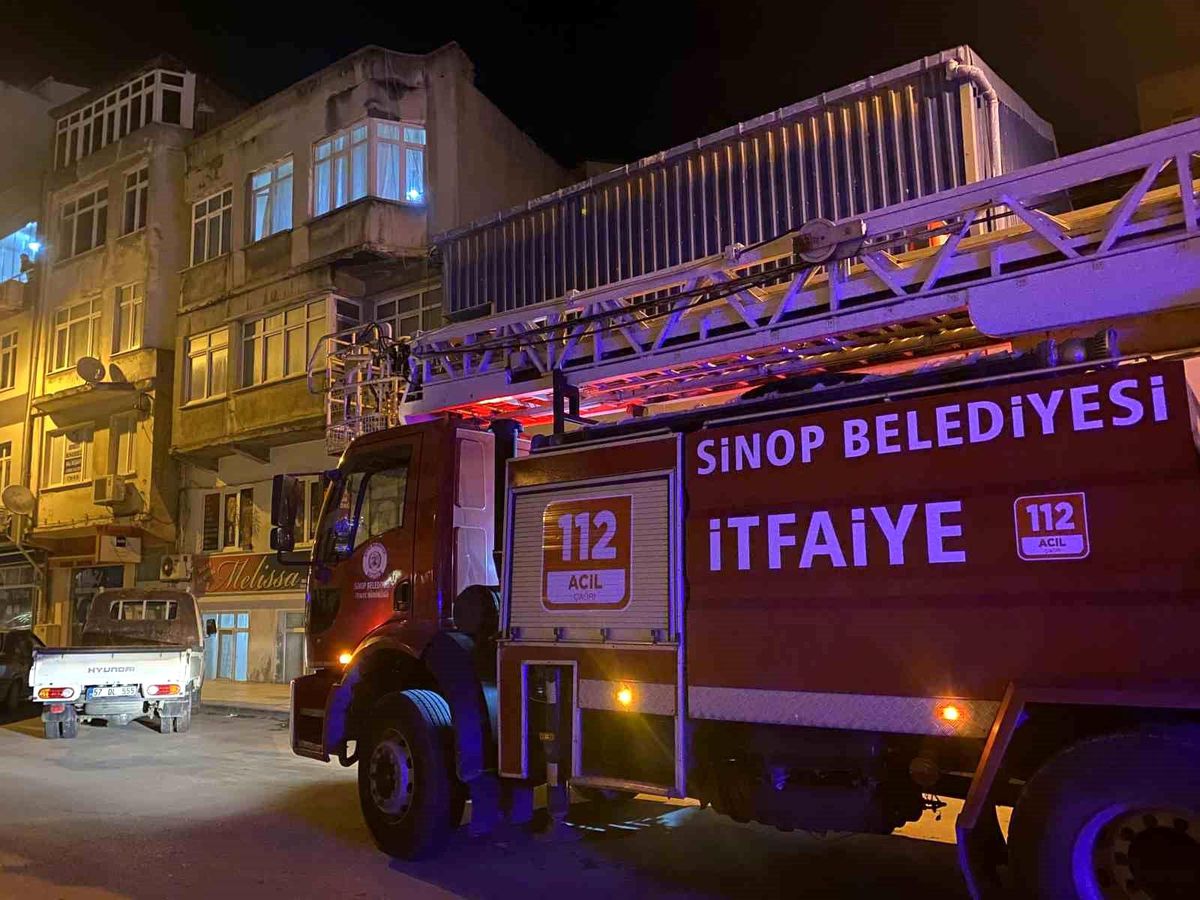 Sinop\'ta 2 ayrı ikamette baca yangını