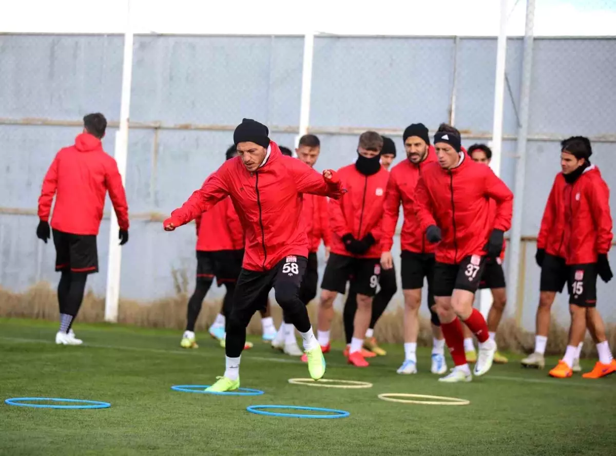 Sivasspor 3 puan parolasıyla hazırlanıyor