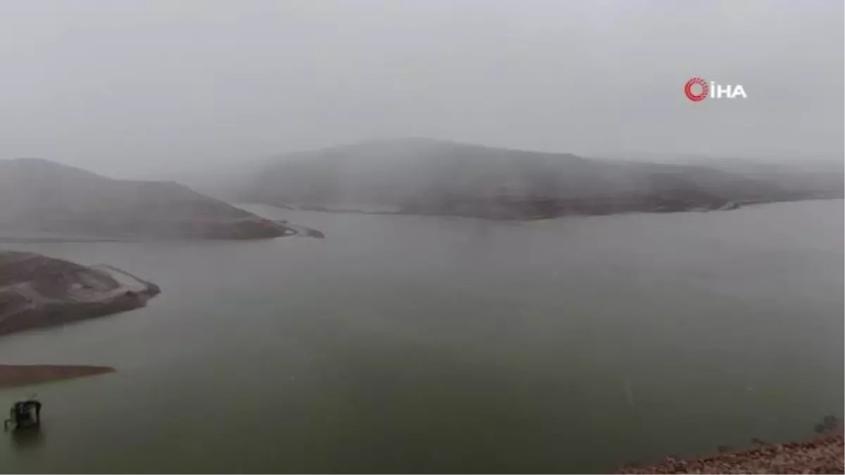 Tehlike çanları çalan baraj yeniden su tutmaya başladı