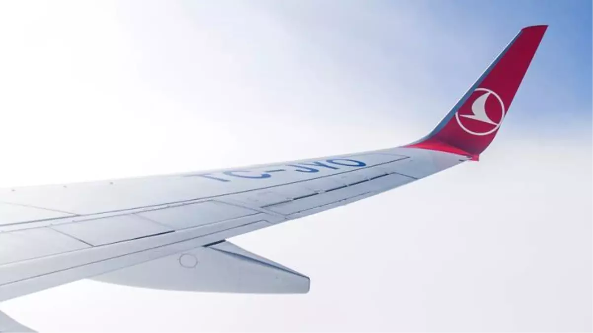 THY\'ye ait uçak, alkollü yolcu nedeniyle acil iniş yaptı! Taşkınlık çıkaran şahsı Hindistan polisi gözaltına aldı