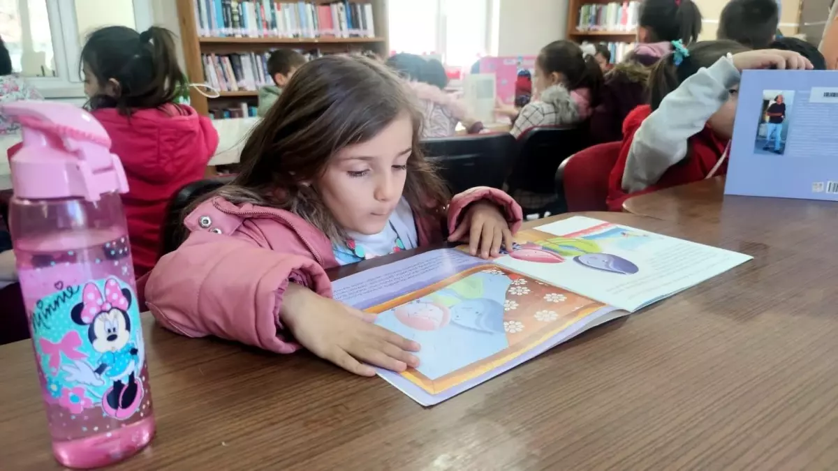 Çemişgezek\'te okul öncesi öğrencileri kütüphaneyle tanıştı