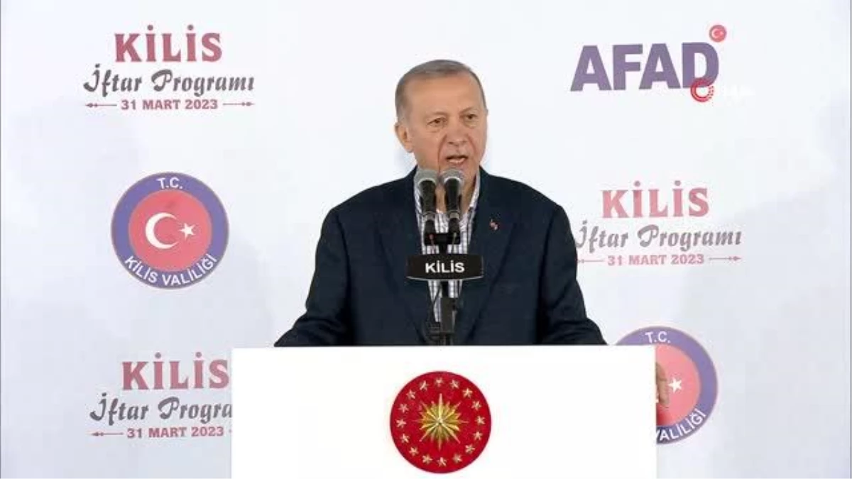Cumhurbaşkanı Erdoğan: "Daha bir masa etrafında toplanmış 7-8 kişiyi idare edemeyenlerin 85 milyon vatandaşıyla tüm Türkiye\'yi idare etmesi...