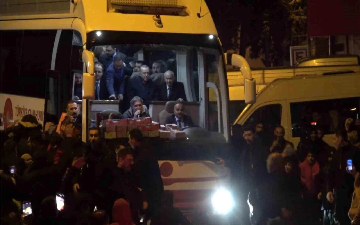 Cumhurbaşkanı Erdoğan, Kilis\'ten ayrıldı