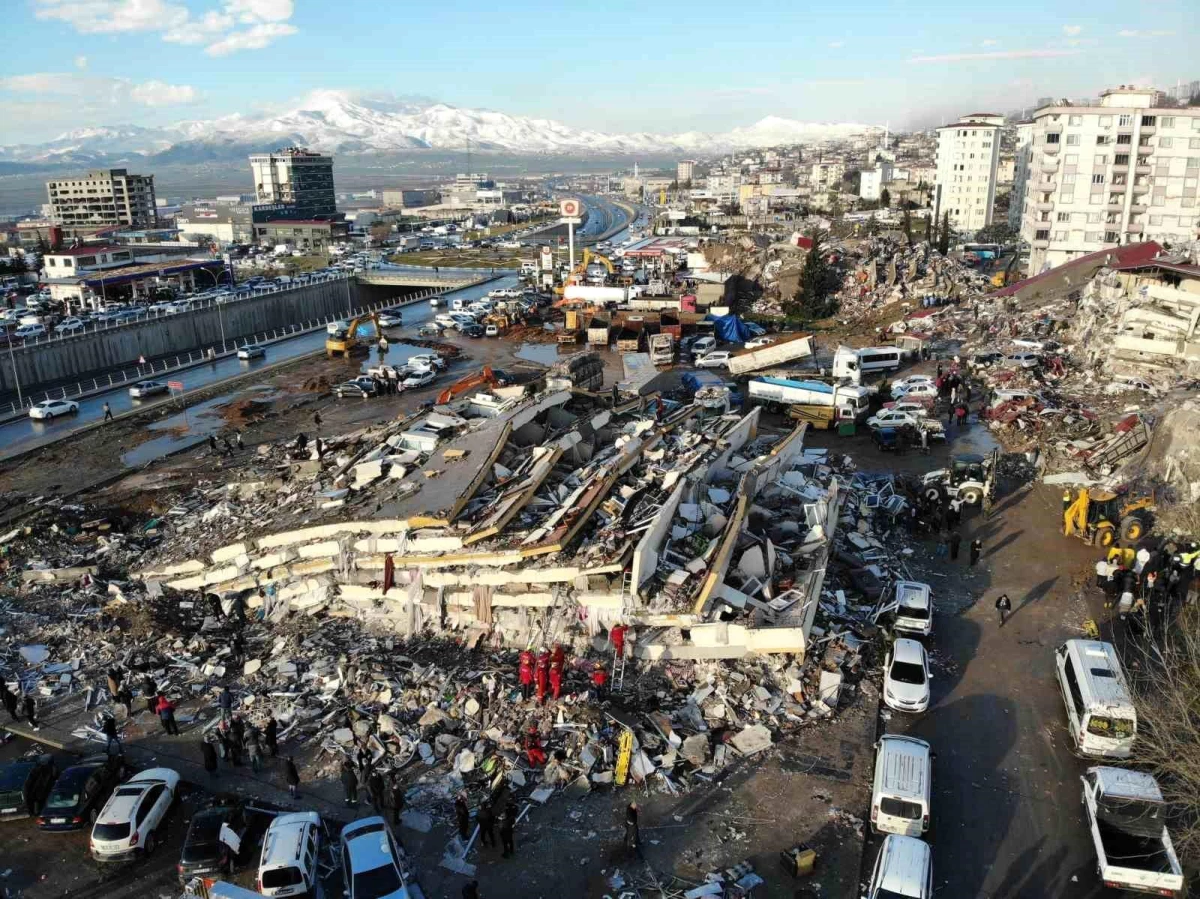 Depremde evi hasar görenler dikkat... Av. Fatih Şen: "Dilekçeleriniz ret edilmişse, dava açabilirsiniz"