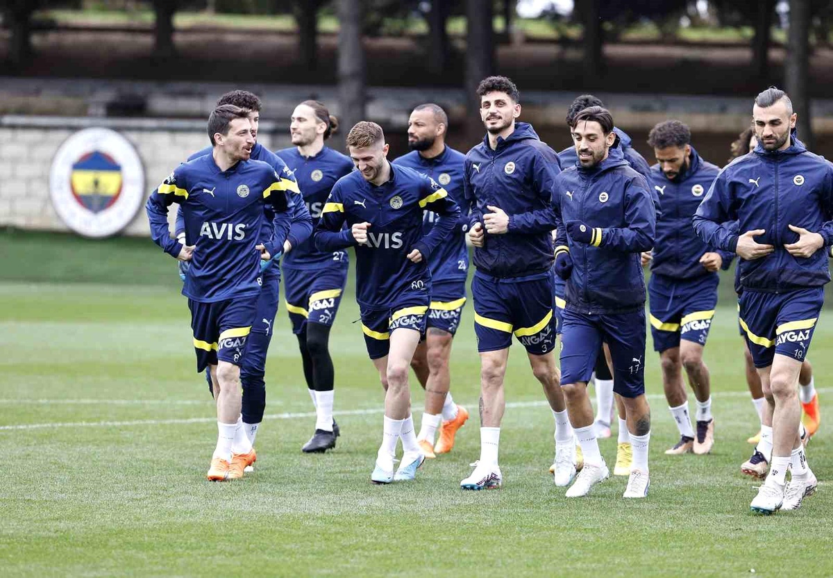 Fenerbahçe, Beşiktaş derbisinin hazırlıklarını sürdürdü