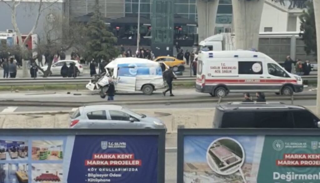 İstanbul Silivri'de zincirleme kaza! Çok sayıda yaralı var