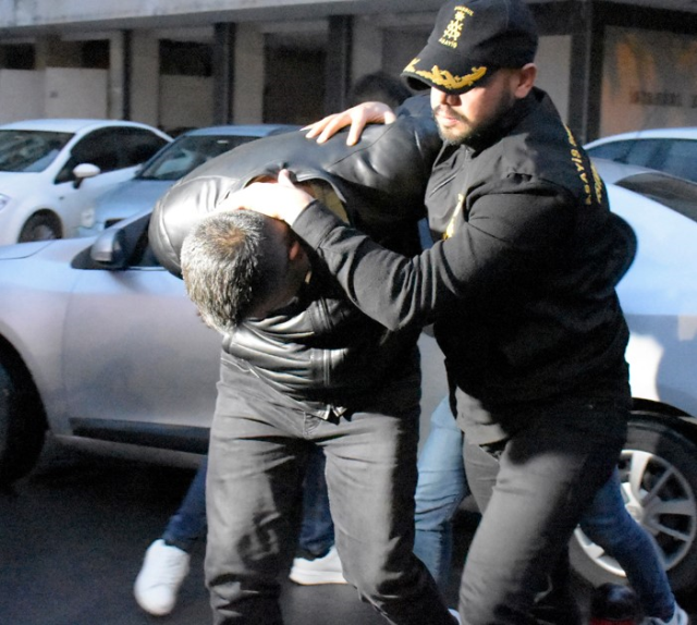 İYİ Parti İstanbul İl Başkanlığına isabet eden mermiyi sıkan şahıs Asayiş Şube'ye getirildi