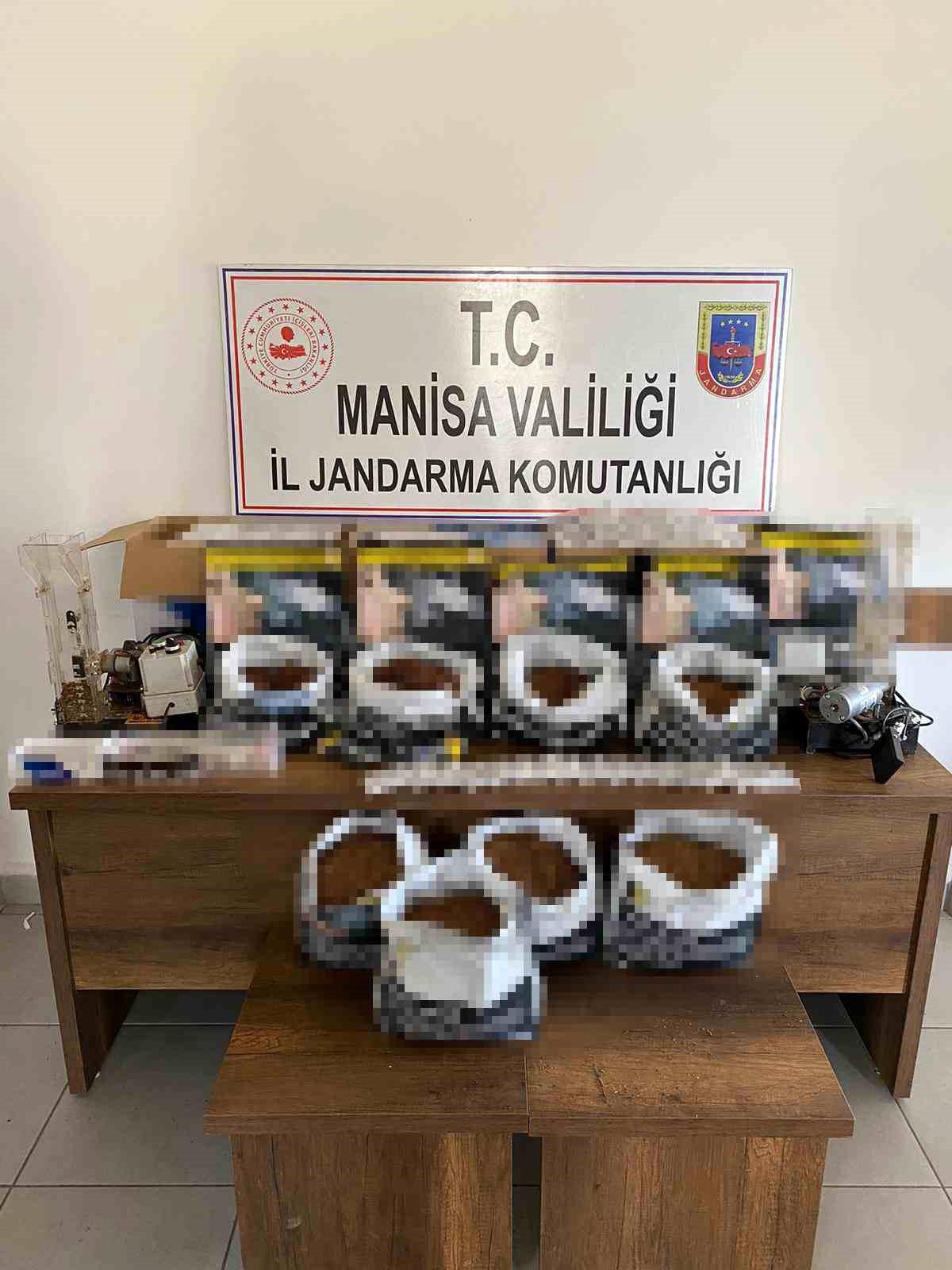 Kaçak tütün ve makarona iki gözaltı