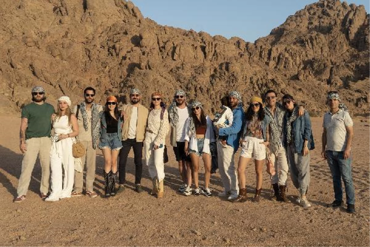 Türk oyuncular Mısır\'da çöl safarisi yaptı