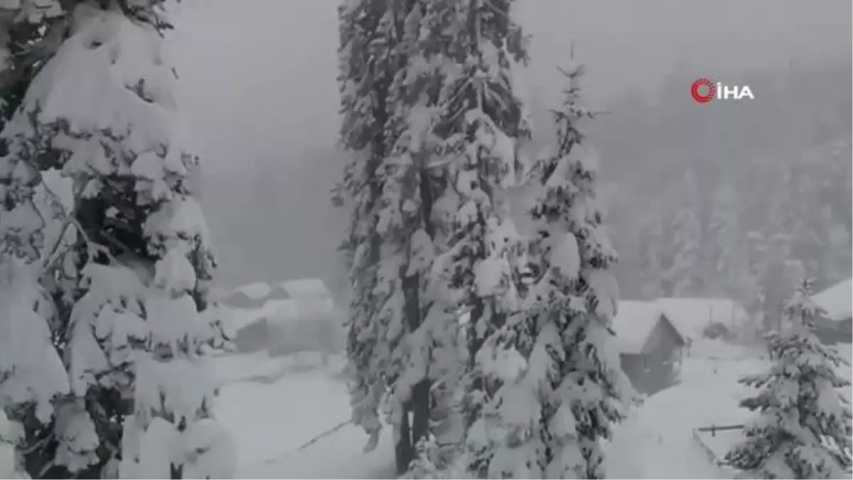 Yüksek kesimlerde kar kalınlığı 1 metreye ulaştı