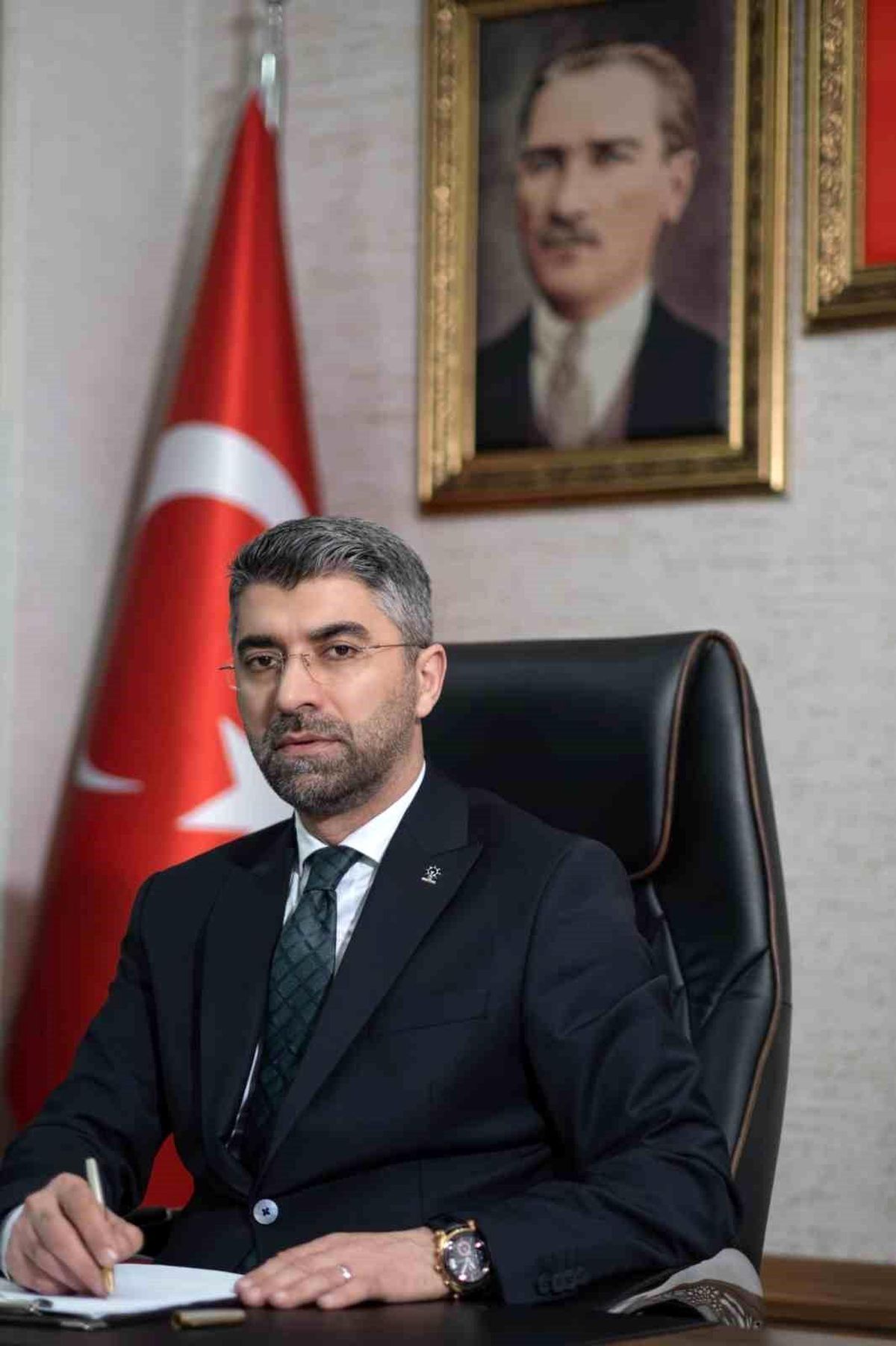 Başkan Küçükoğlu\'ndan seccade tepkisi