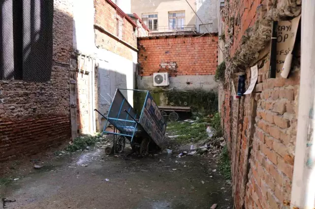 Canına tak eden esnaftan beddualı tepki