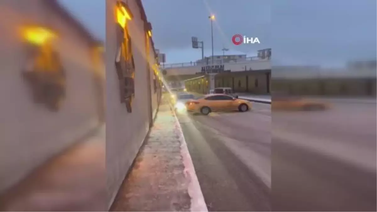 Erzurum'da buzlanma kazalara neden oldu