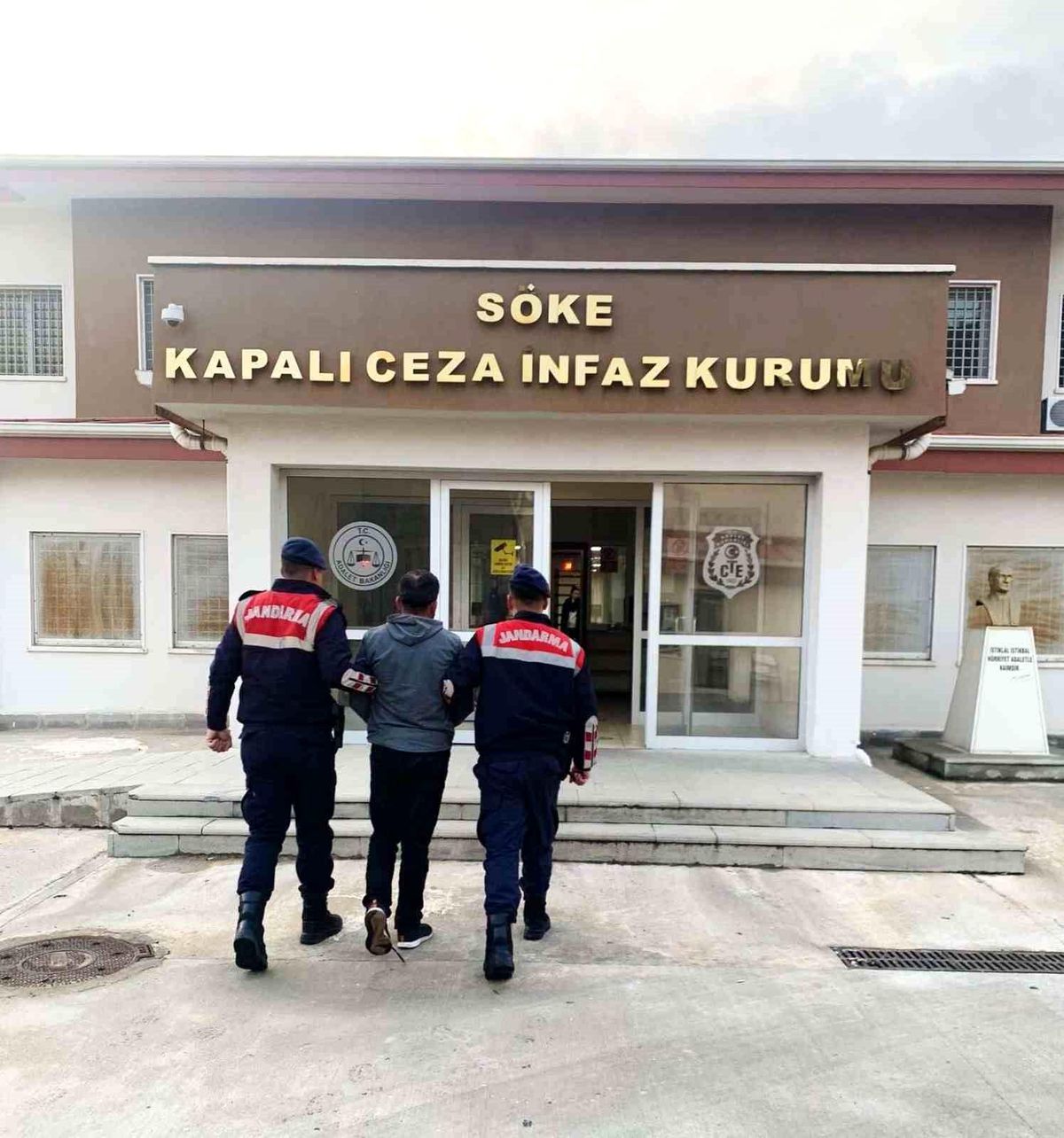 Hakkında 13 yıl hapis cezası bulunan şahıs yakalandı