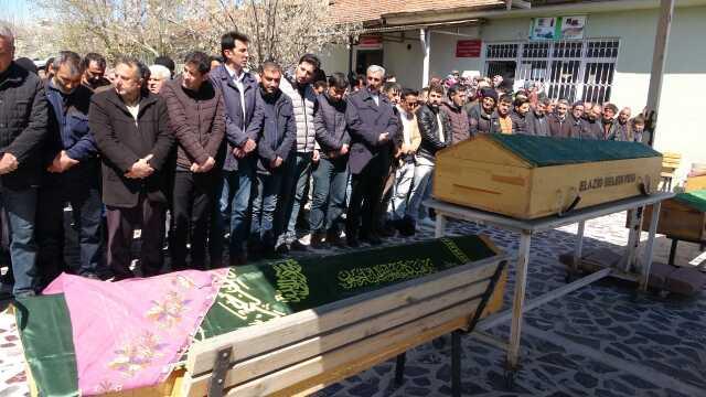 Öğretmen oğulları tarafından öldürülen 6 kişilik aile son yolculuklarına uğurlandı