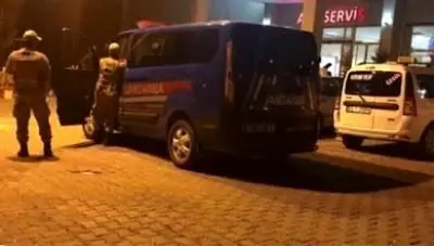 Akraba ailelerin tarla kavgasında silahlar konuştu! Ölü ve yaralılar var