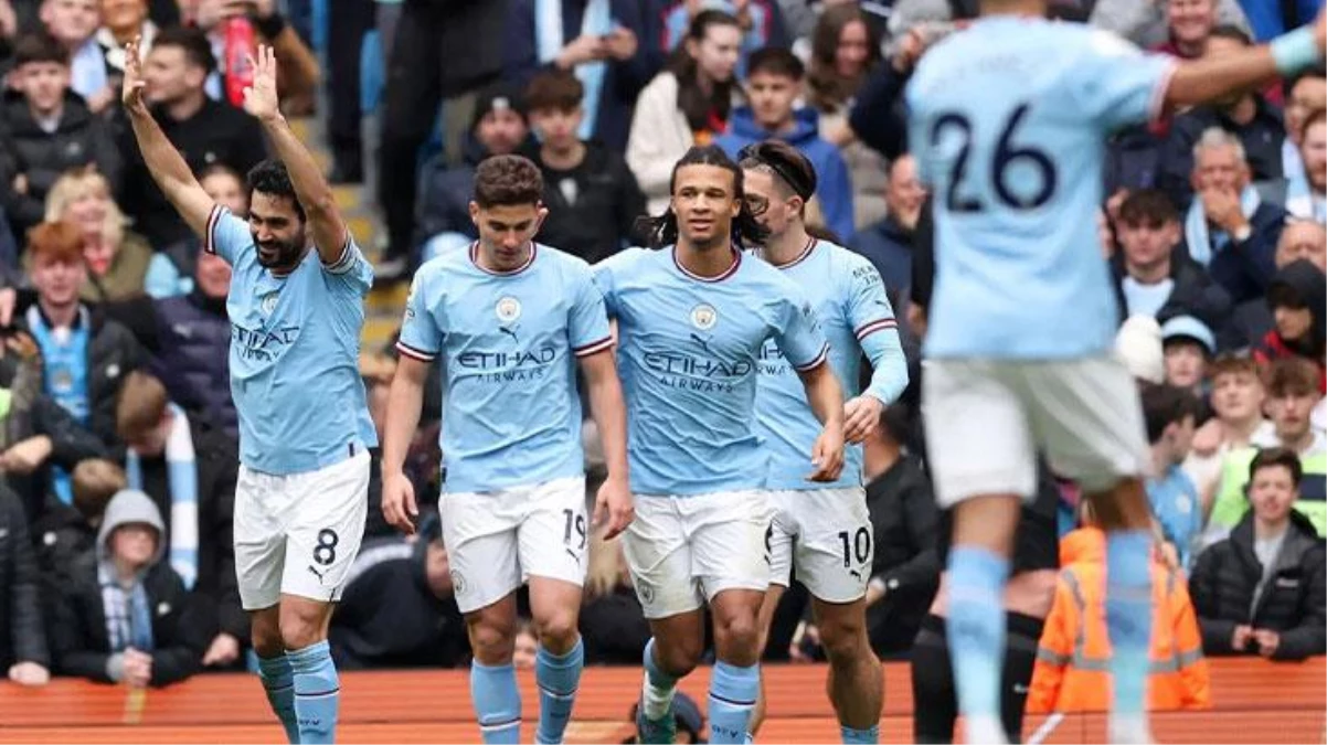 Gözünü zirveye dikti! Manchester City, Liverpool\'a gol oldu yağdı