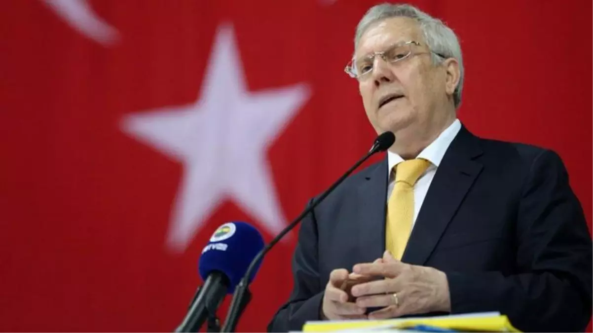 Aziz Yıldırım iftar yemeğinde ortaya çıktı! Elinin son halini gören herkes aynı dileği diledi