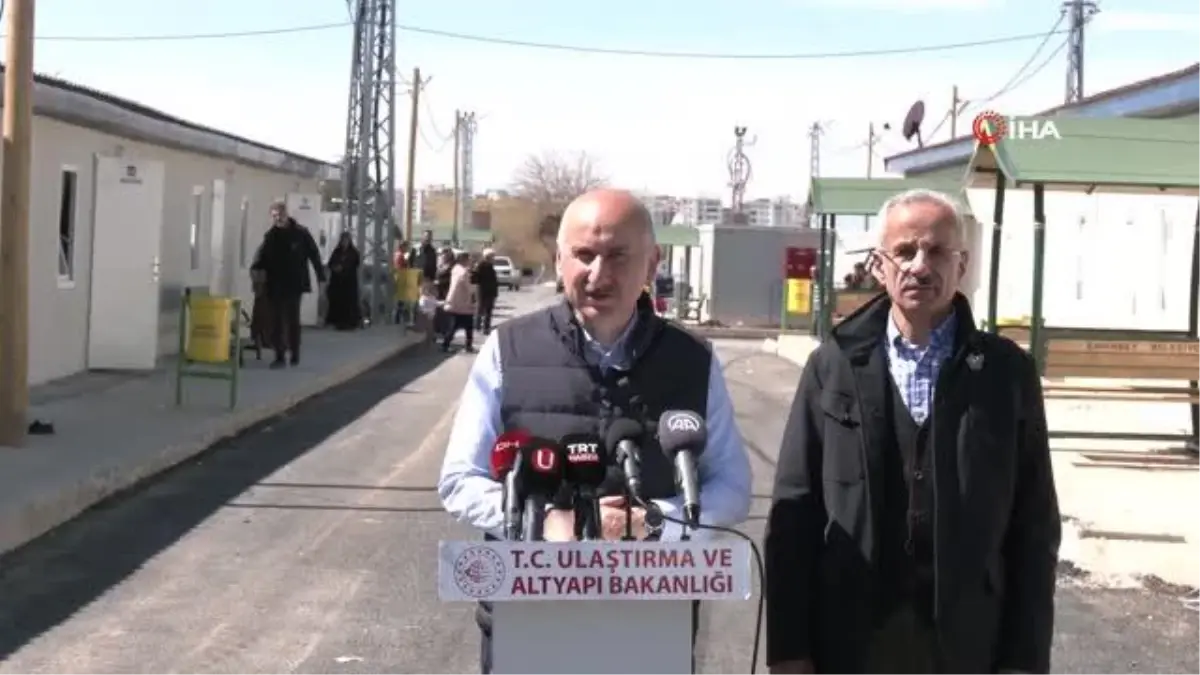 Bakan Karaismailoğlu: "Adıyamanlı depremzedelerin geçici yuvaları olmaya başladı"