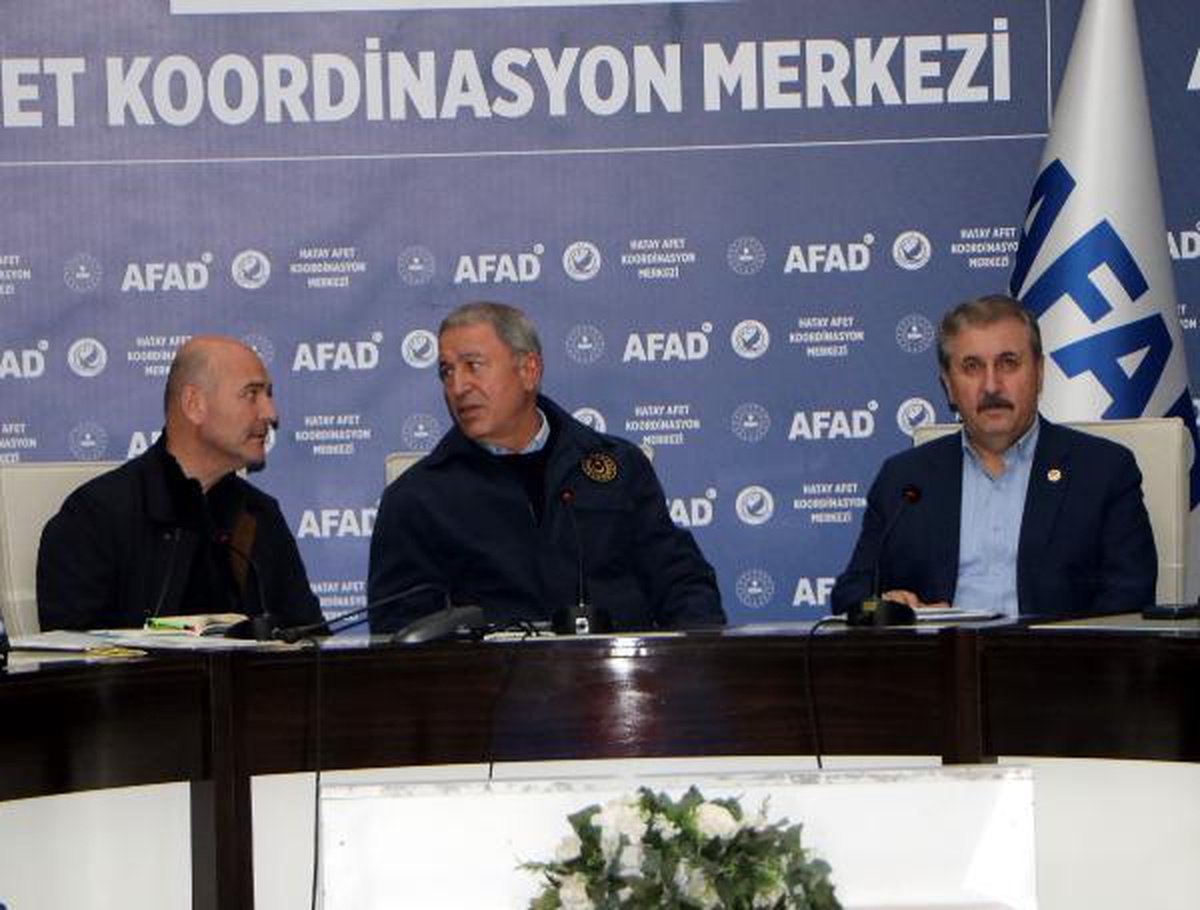 İçişleri Bakanı Soylu ve Milli Savunma Bakanı Akar, Hatay\'da