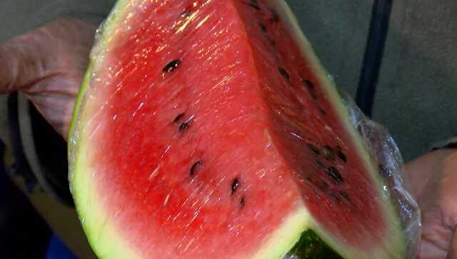 Tezgahlar İran karpuzlarıyla doldu! Fiyatını öğrenen vatandaşlar sessizce uzaklaştı