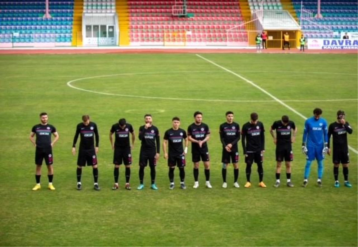 TFF 2. Lig: Isparta 32 Spor: 1 Arnavutköy Belediye Gençlikspor: 2