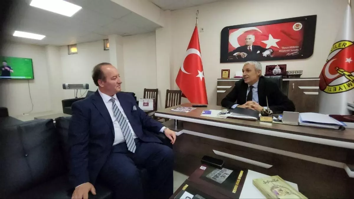 Akay : " Karabük\'e hizmet için yarım kalan işimizi tamamlamak için buradayız"