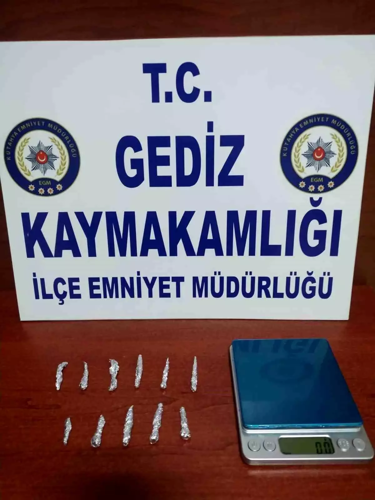 Gediz\'de evinde uyuşturucu ile yakalanan şahıs tutuklandı