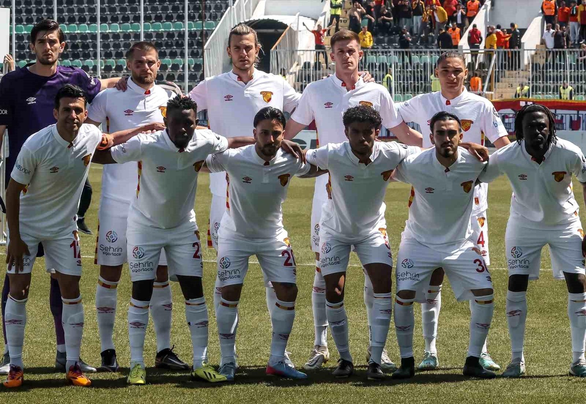 Göz-Göz\'ün play-off hesapları tutuyor